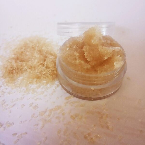100% natural lip scrub