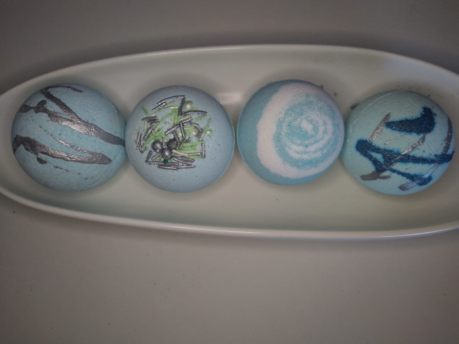 Fenjal & Bergamot Bath bomb - Image 1