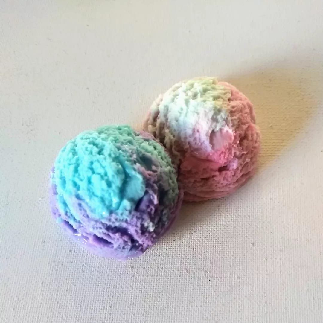 Ice cream scoop soap - Image 1