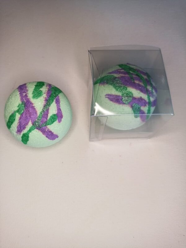 White Jasmin Bath bomb