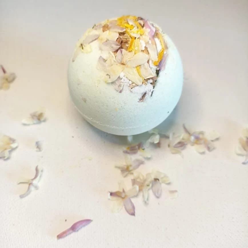 Jasmine Bath Bomb - Image 1