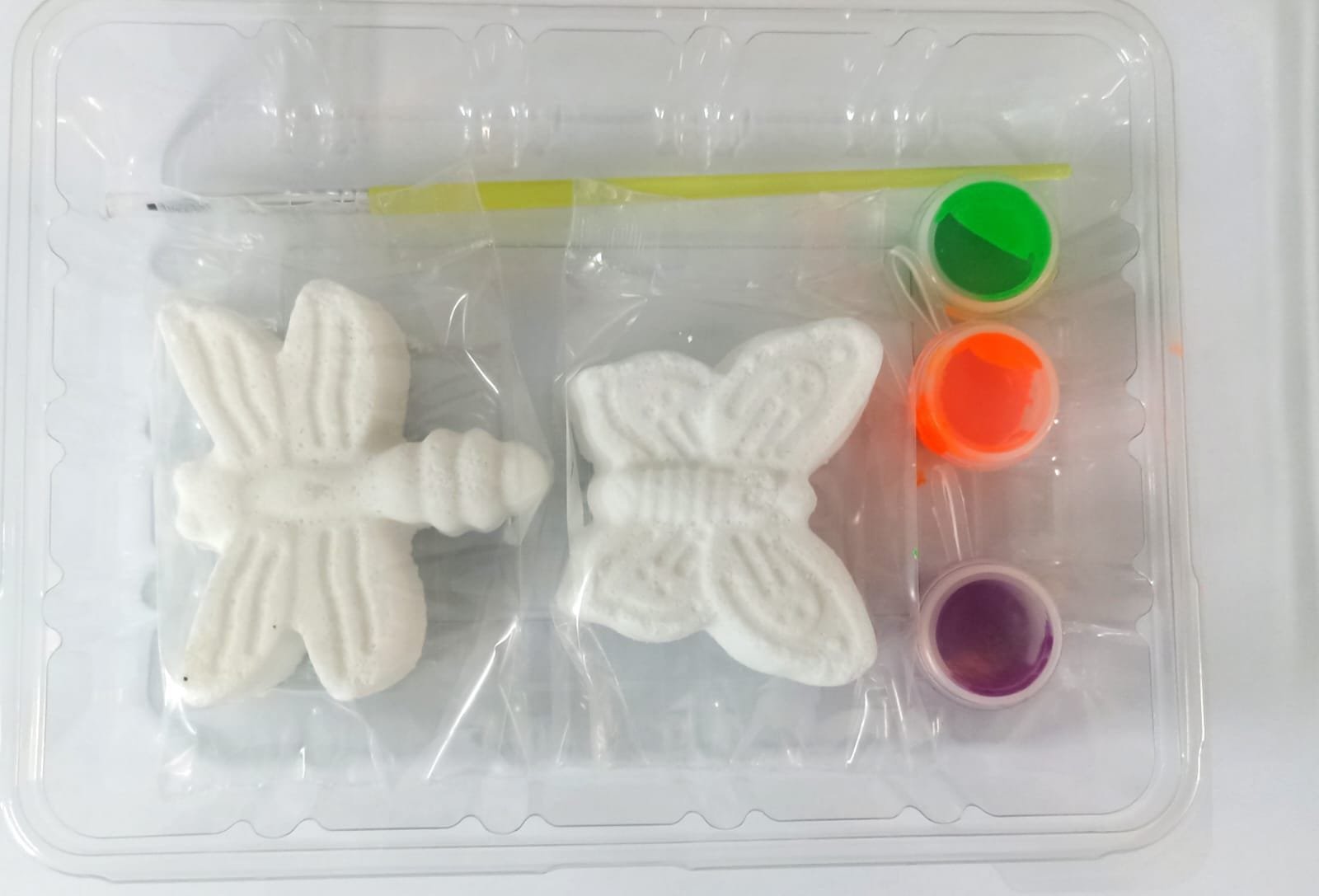 Paint your own bath bomb kit - Image 1